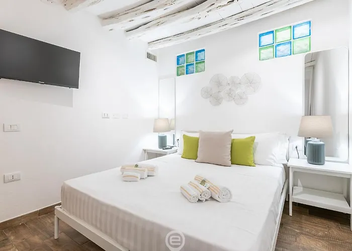 Cosmopolitan Retreat